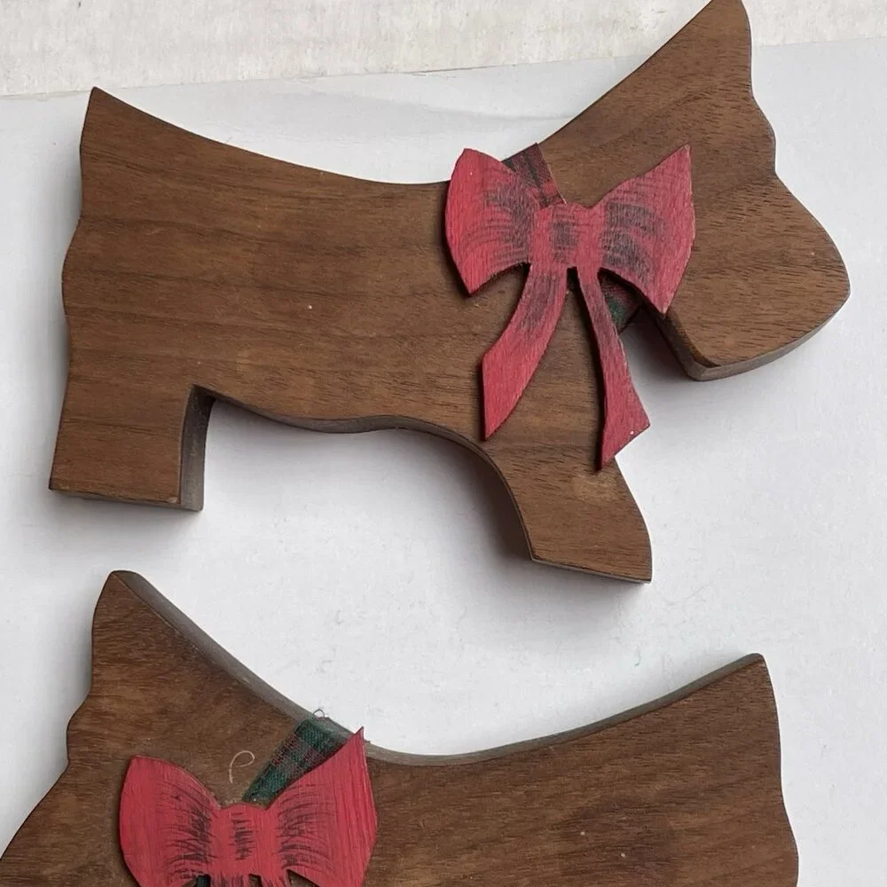 Wooden Scotty Dog Terrier Figurine Red Bow Git Christmas Decor Home Putppy
